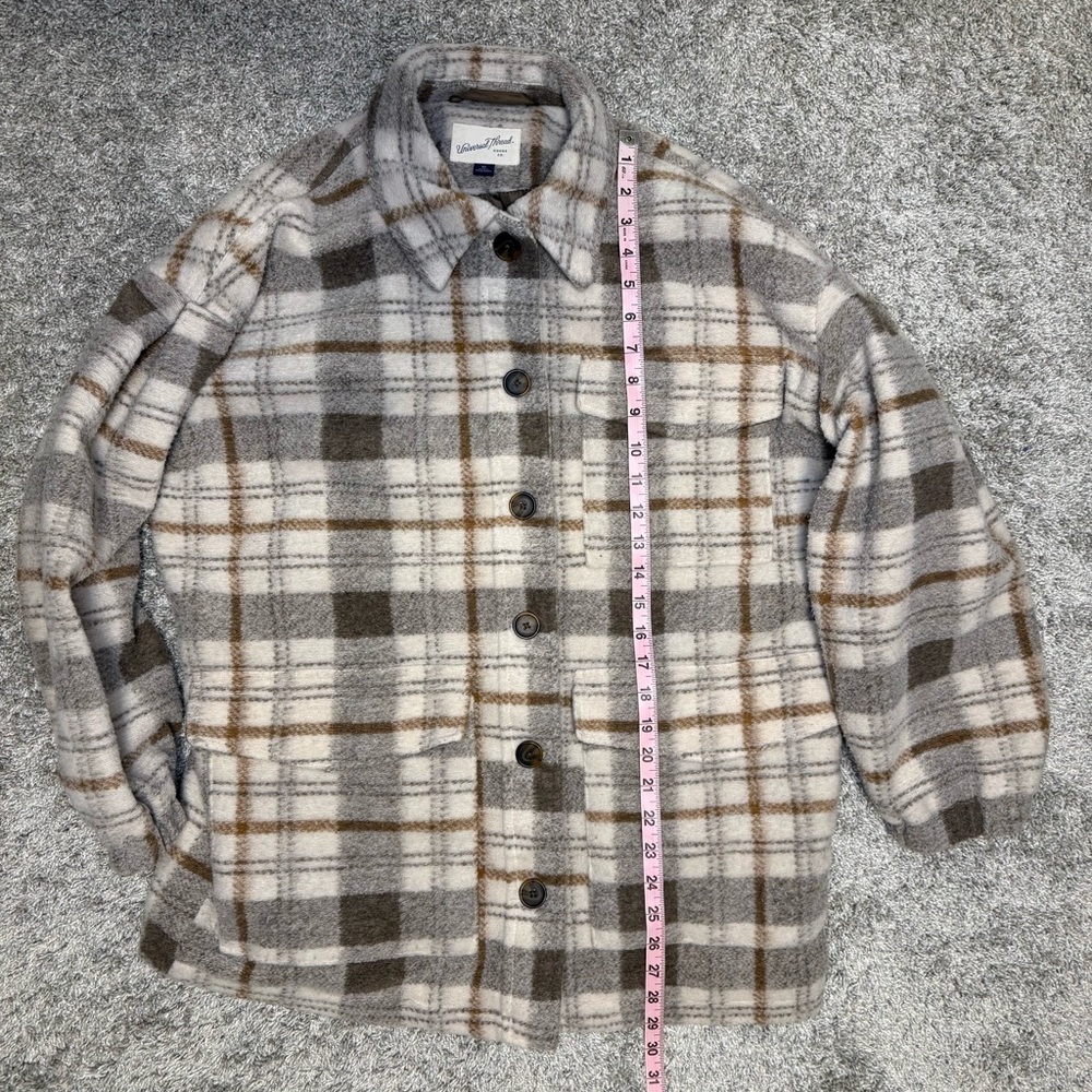 Universal Thread Oversized
Shacket Utility Jacket… - image 8